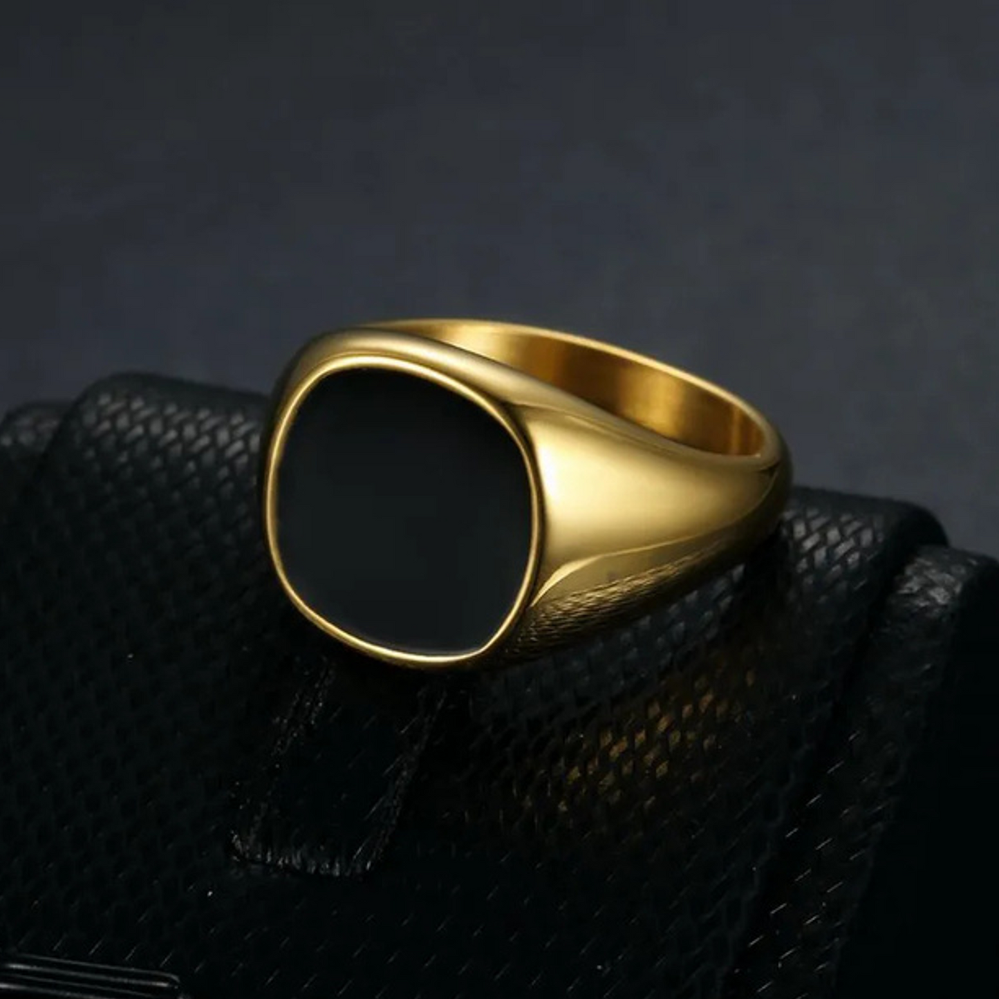 Azabache Gold